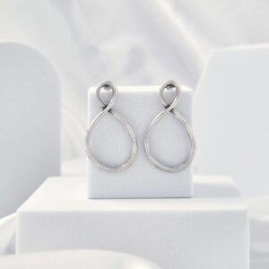 Pendientes Infinite Drop Baño Plata