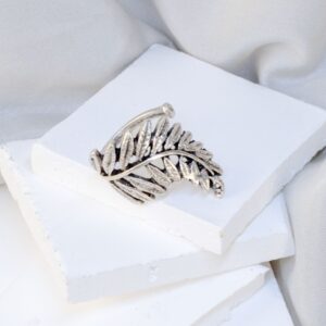 Anillo Doble Hoja Plateada